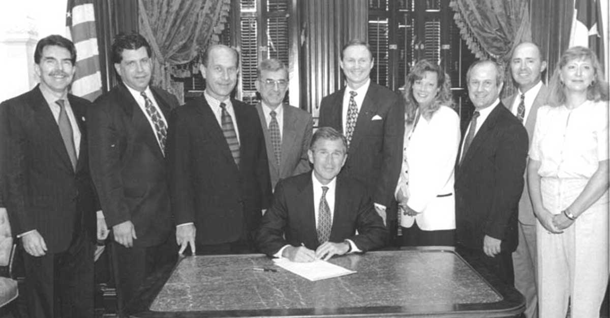 1995 Second Bill signing with Gov. Bush 1200x627